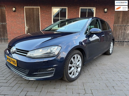 Volkswagen Golf 0