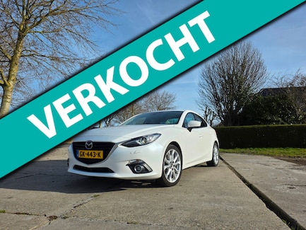 Mazda 3 0