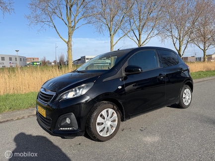 Peugeot 108 0