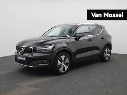 Volvo XC40 0