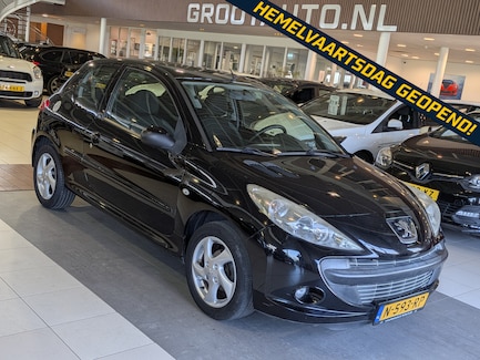Peugeot 206+ 0