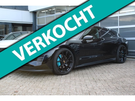 Porsche Taycan Sport Turismo 0
