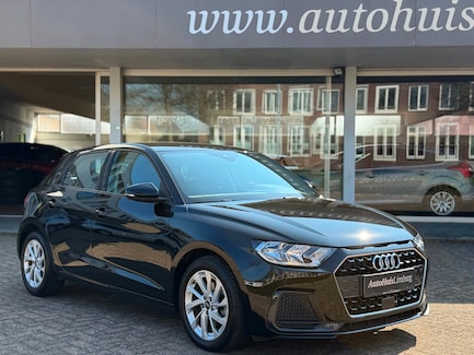Audi A1 0