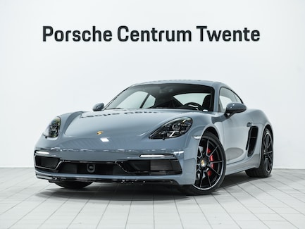 Porsche 718 Cayman 0