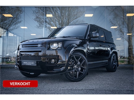 Land Rover Defender 0