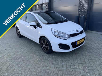 Kia Rio 0