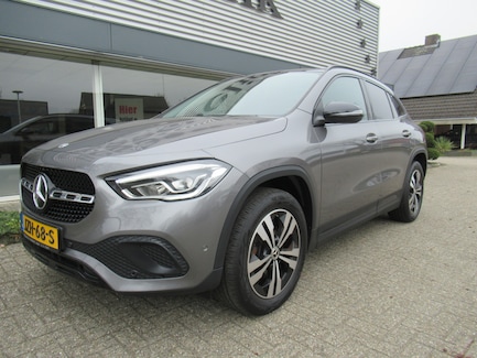 Mercedes-Benz GLA 0