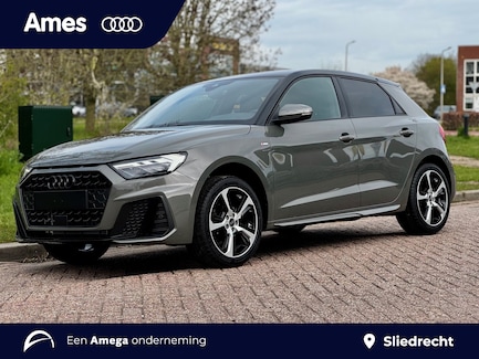 Audi A1 0