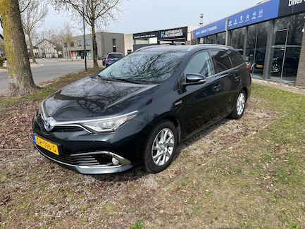 Toyota Auris 0