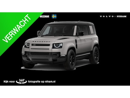 Land Rover Defender 0
