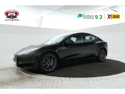 Tesla Model 3 0
