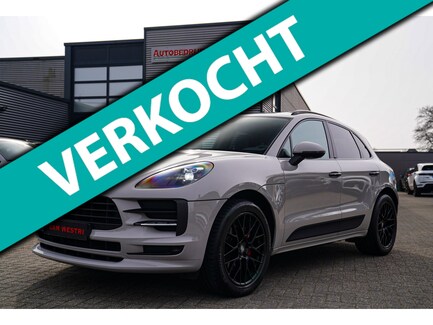 Porsche Macan 0