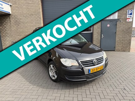 Volkswagen Touran 0