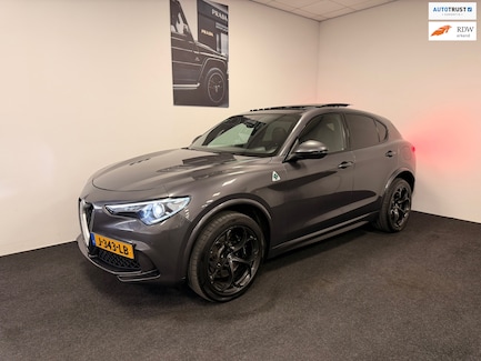 Alfa Romeo Stelvio 0