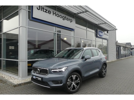 Volvo XC40 0
