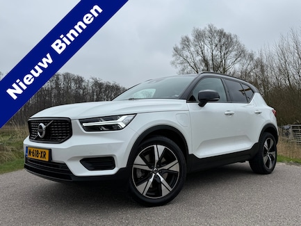 Volvo XC40 0