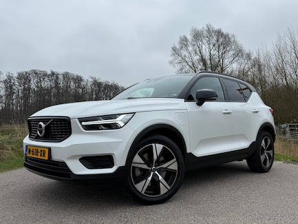 Volvo XC40 0