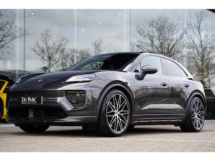 Porsche Macan 0