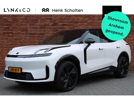 Lynk & Co 08 0