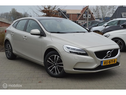 Volvo V40 0