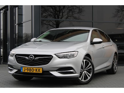 Opel Insignia 0