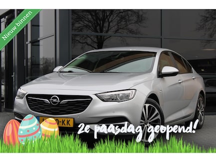 Opel Insignia 0