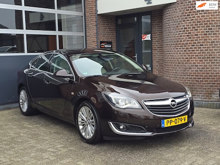 Opel Insignia 0