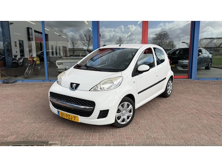 Peugeot 107 0