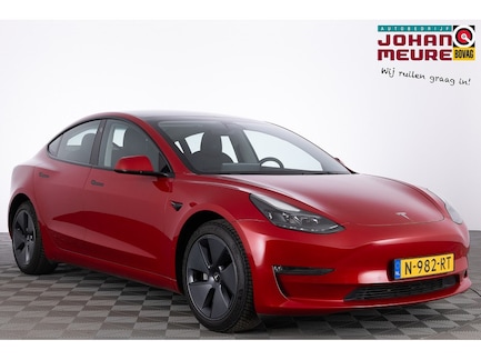 Tesla Model 3 0