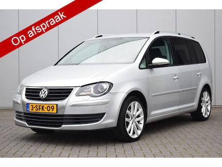 Volkswagen Touran 0