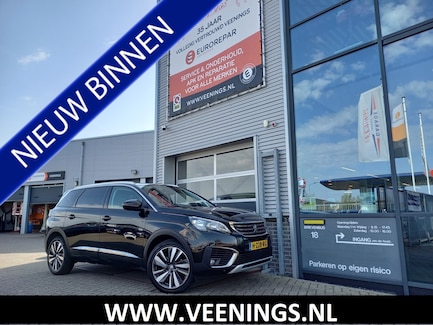 Peugeot 5008 0