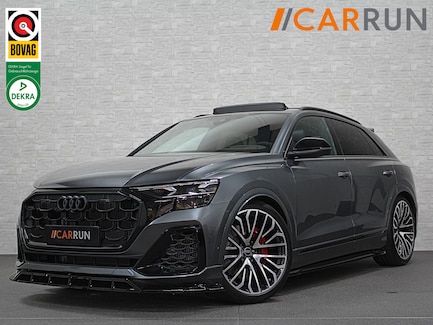 Audi RS Q8 0