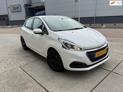 Peugeot 208 0