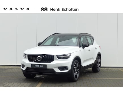 Volvo XC40 0