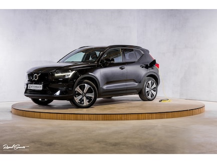 Volvo XC40 0