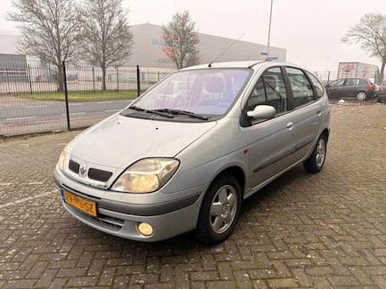 Renault Scenic 0
