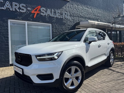 Volvo XC40 0