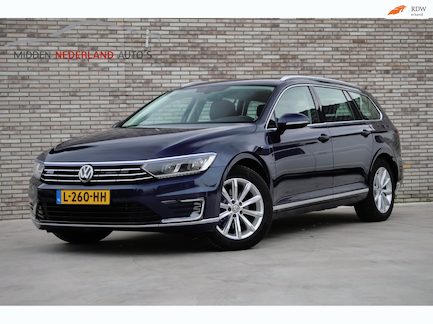 Volkswagen Passat 0