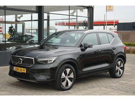 Volvo XC40 0