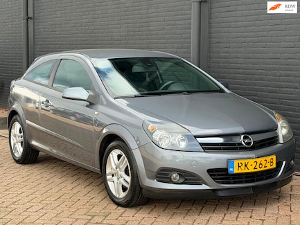 Opel Astra 0