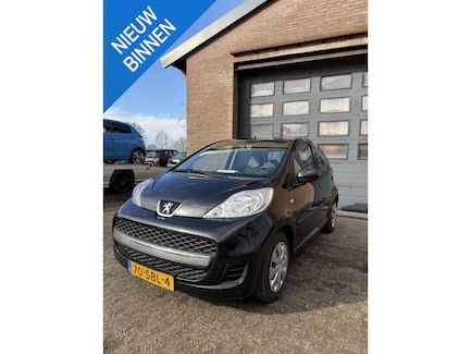Peugeot 107 0