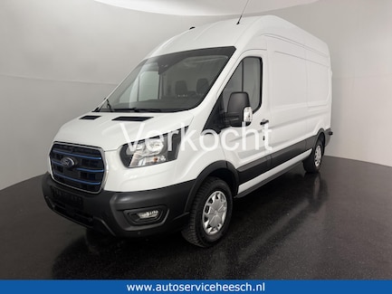 Ford E-Transit 0