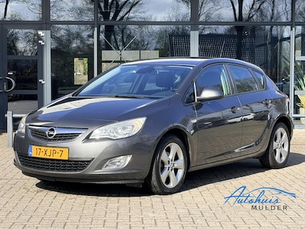 Opel Astra 0