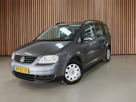 Volkswagen Touran 0