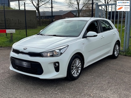 Kia Rio 0