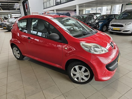 Peugeot 107 0