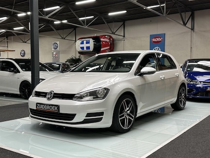 Volkswagen Golf 0