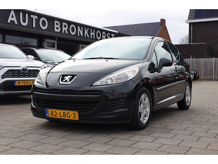Peugeot 207 0