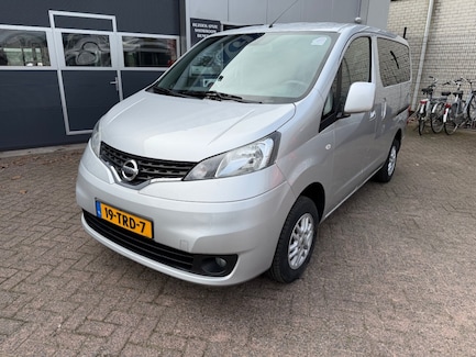 Nissan NV200 0