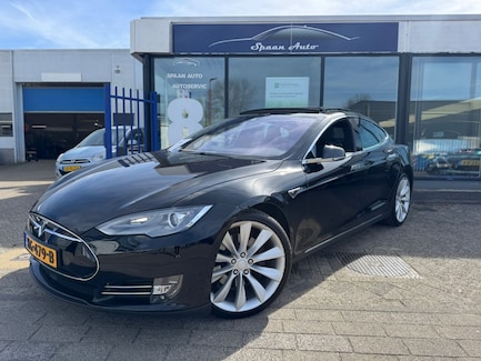 Tesla Model S 0